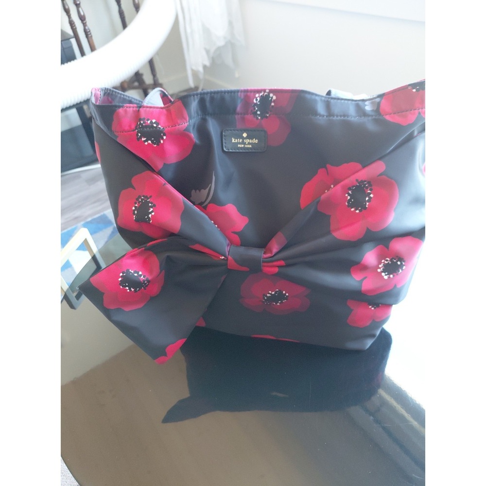 Kate Spade Large Black Red White Nylon Floral PoppyPrint Tote Bag Large Bow NWOT